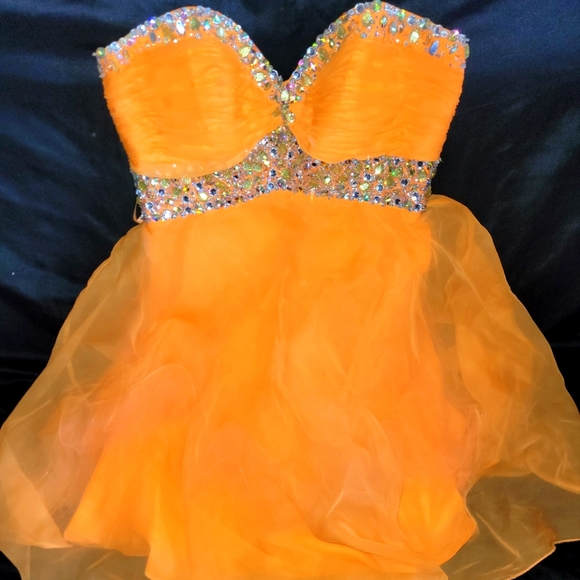 Prom/Party Dress - Picture 3 of 3